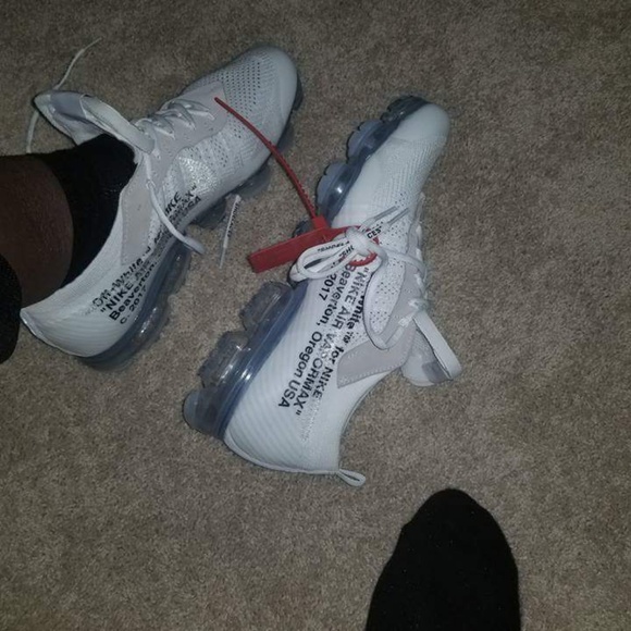 Nike Vapormax offwhite 2.0 main image 5